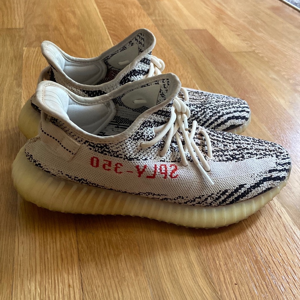 Adidas Yeezy Boost 350 V2 Zebra
